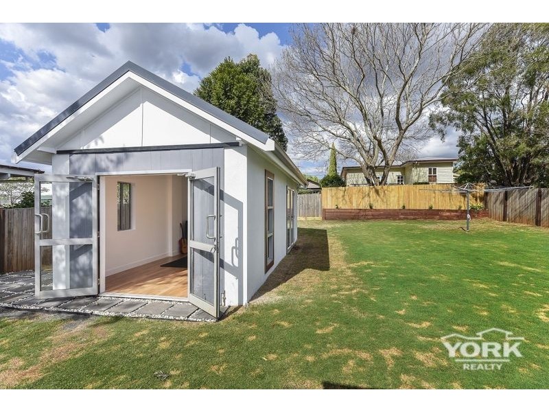 4 Allom Street, South Toowoomba QLD 4350