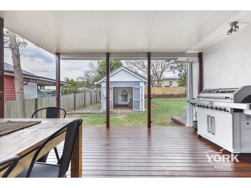 4 Allom Street, South Toowoomba QLD 4350