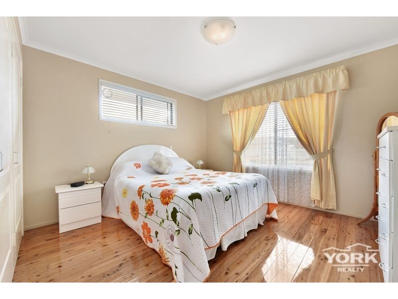 34 Girrawheen Street, Rangeville QLD 4350