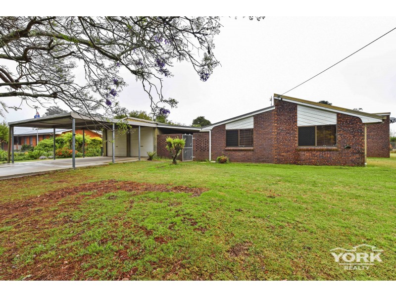 2 Sunray Drive, Highfields QLD 4352