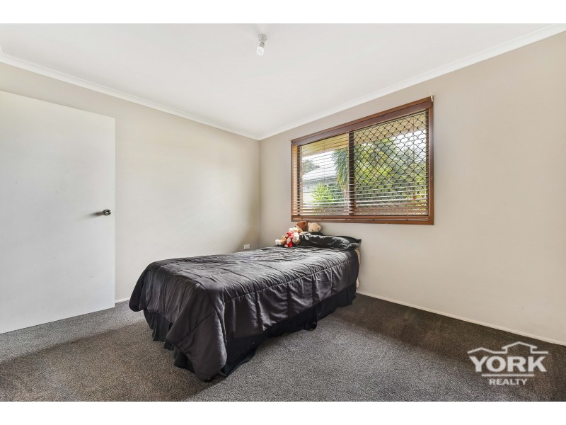 2 Sunray Drive, Highfields QLD 4352