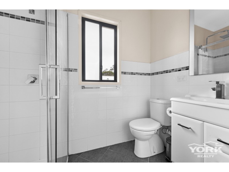 2 Sunray Drive, Highfields QLD 4352