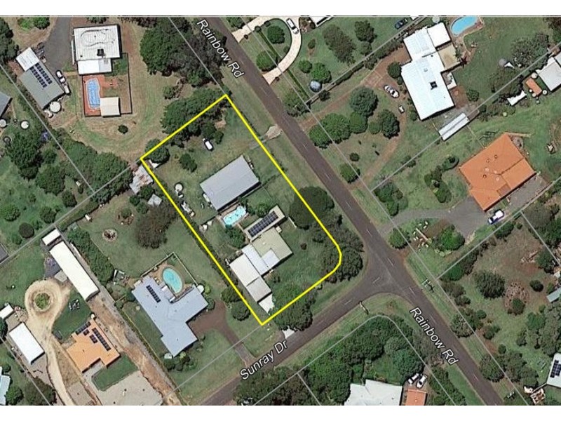 2 Sunray Drive, Highfields QLD 4352