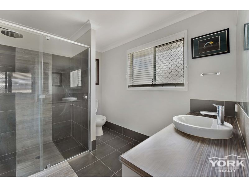 55 Ashford Drive, Wyreema QLD 4352