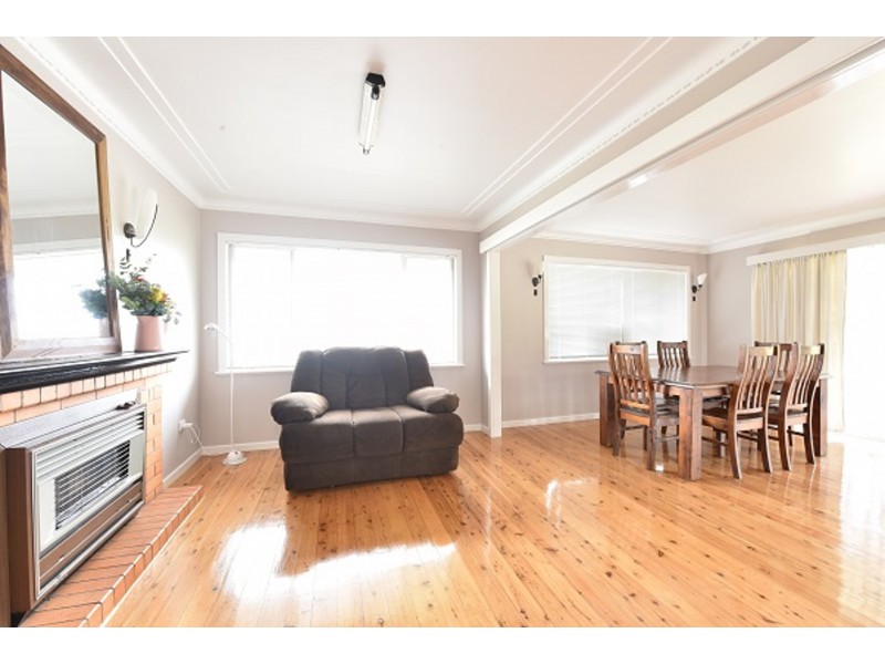 269a West Street, Harristown QLD 4350