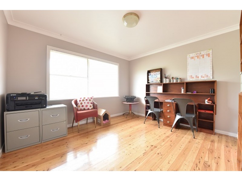 269a West Street, Harristown QLD 4350