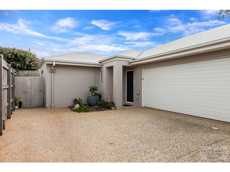 3/245 Mackenzie Street, Centenary Heights QLD 4350