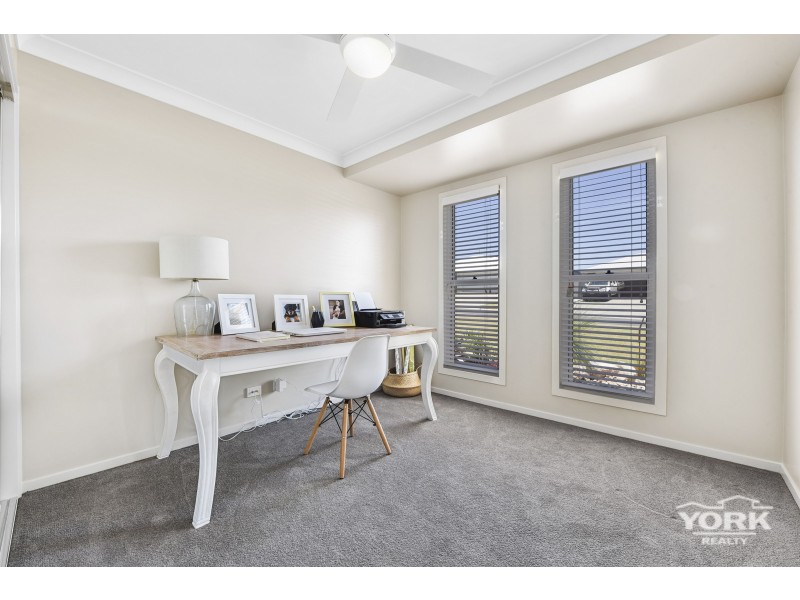 8 Owl Court, Kleinton QLD 4352