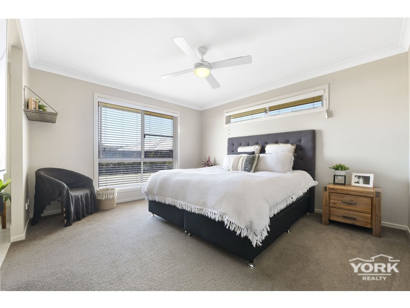 8 Owl Court, Kleinton QLD 4352