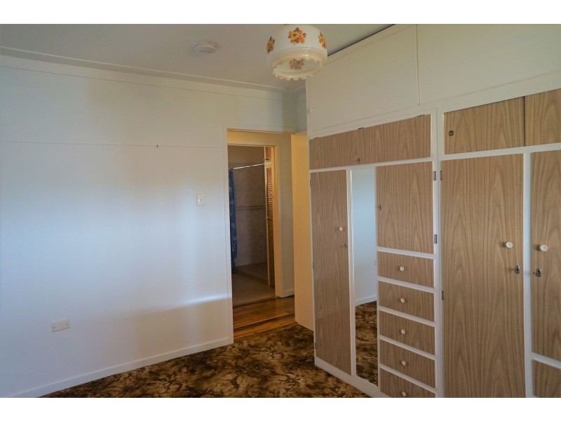 56 Crown street, Rangeville QLD 4350