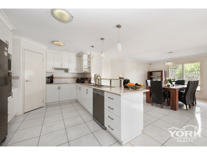 28 Shoesmith Road, Westbrook QLD 4350