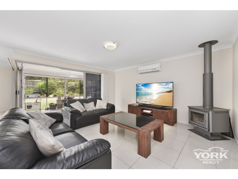 28 Shoesmith Road, Westbrook QLD 4350