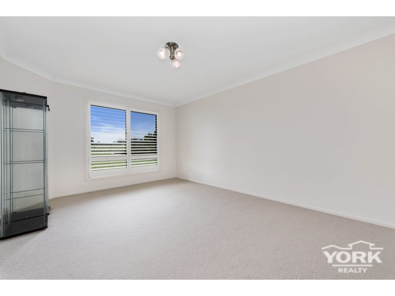 28 Shoesmith Road, Westbrook QLD 4350