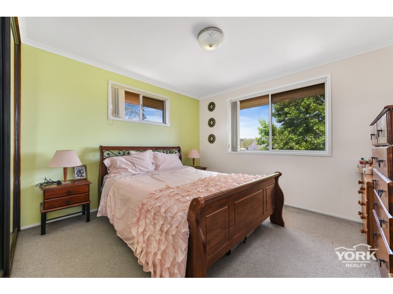 7 Skehan Street, Centenary Heights QLD 4350