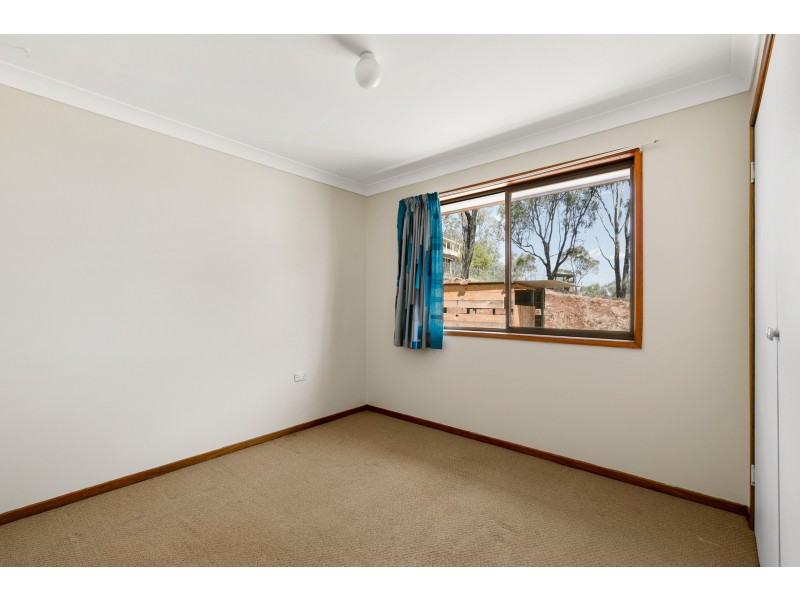 23 Linora Drive, Gowrie Mountain QLD 4350