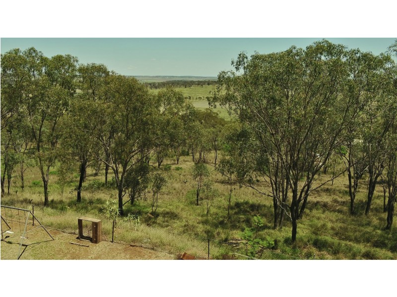 23 Linora Drive, Gowrie Mountain QLD 4350