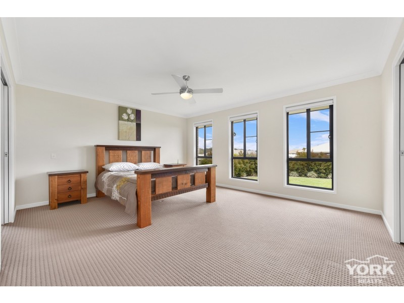 34 Lockyer Street, Kleinton QLD 4352