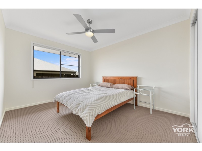34 Lockyer Street, Kleinton QLD 4352