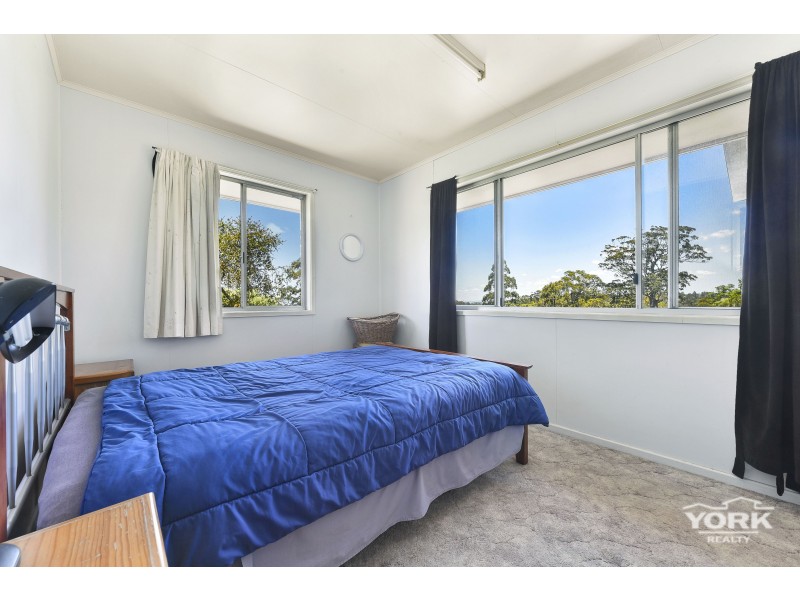 10 Eclipse Court, Highfields QLD 4352