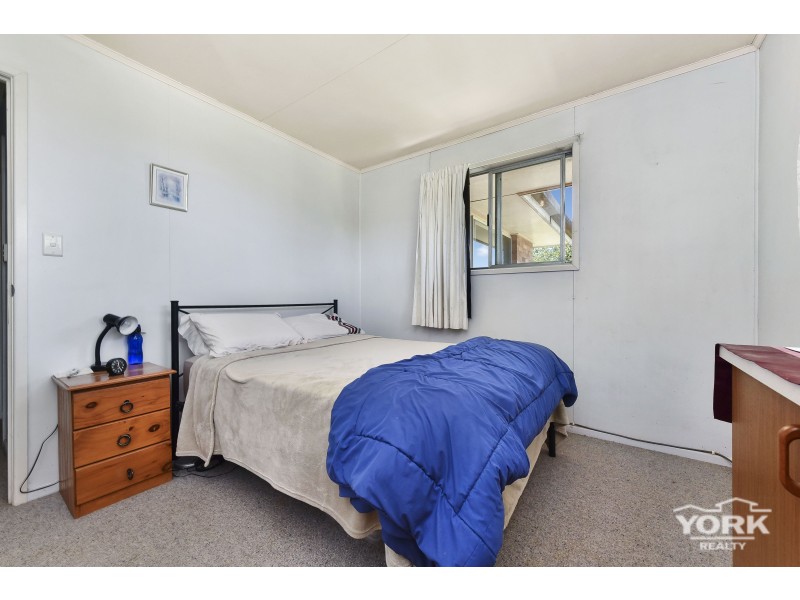 10 Eclipse Court, Highfields QLD 4352