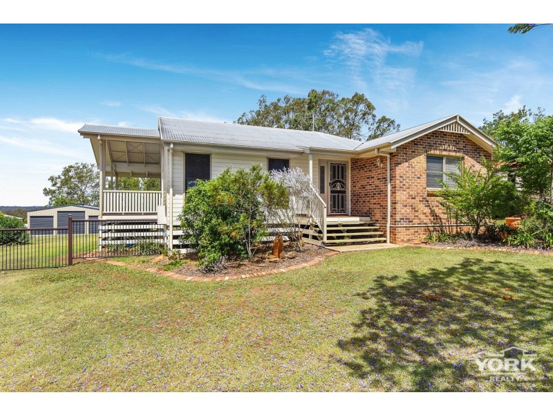 10 Ironbark Crescent, Meringandan QLD 4352