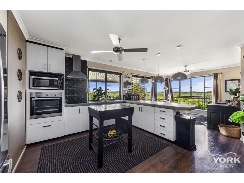 11 Koala Drive, Gowrie Junction QLD 4352