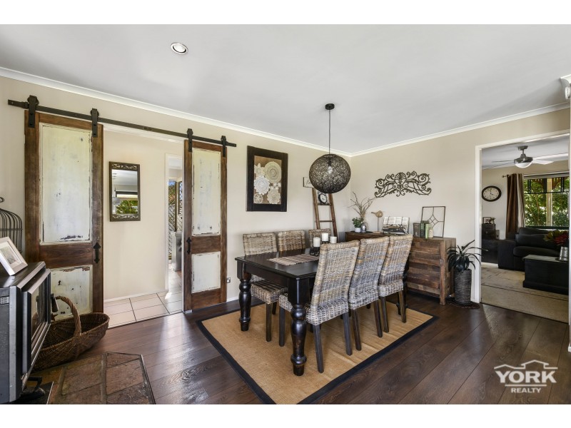 11 Koala Drive, Gowrie Junction QLD 4352