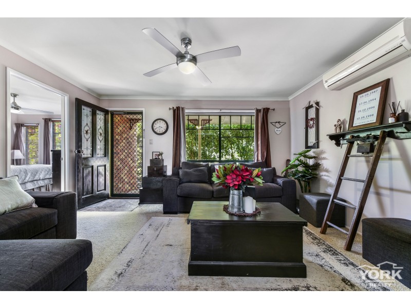 11 Koala Drive, Gowrie Junction QLD 4352