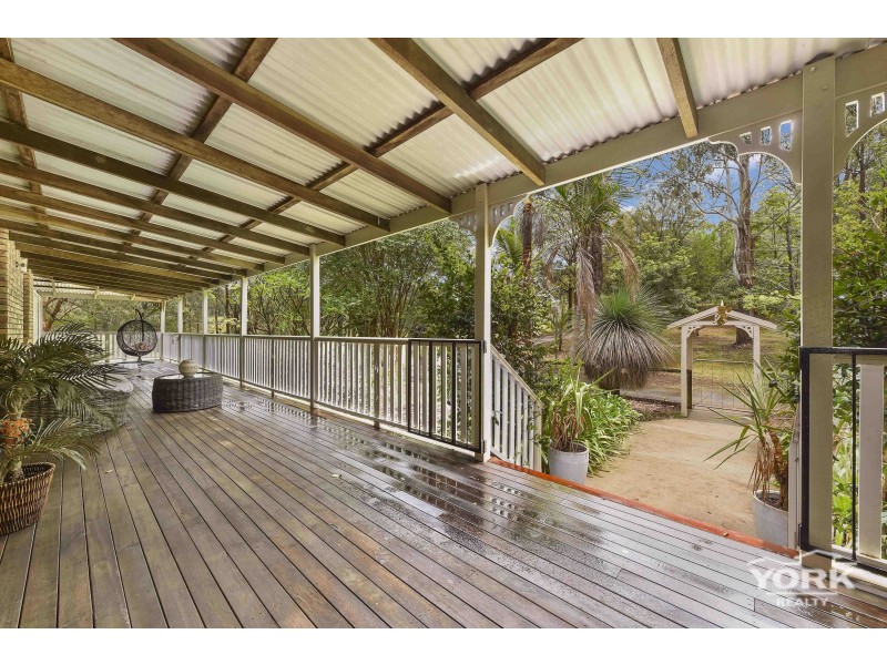 110 Happy Valley Road, Cabarlah QLD 4352