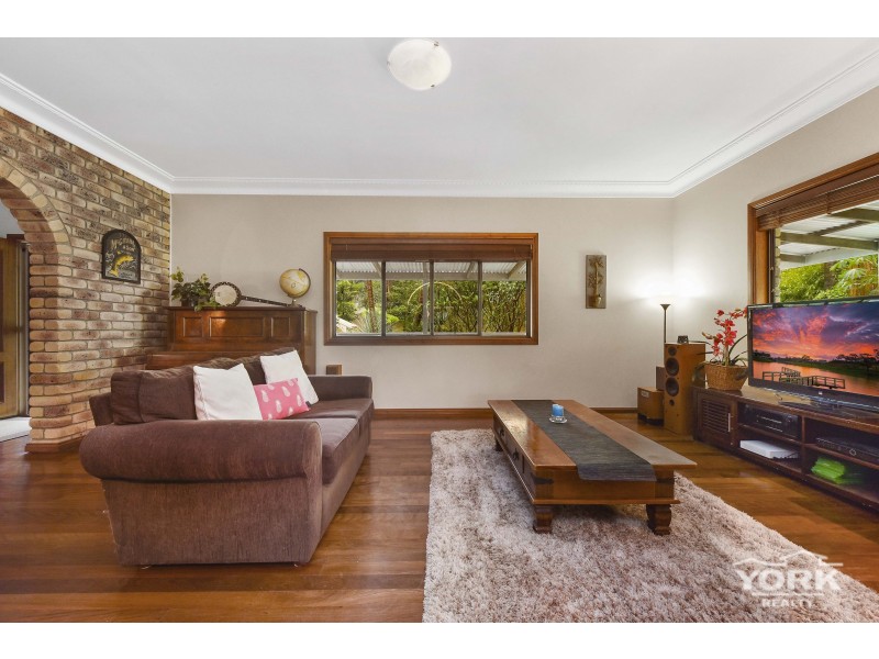 110 Happy Valley Road, Cabarlah QLD 4352