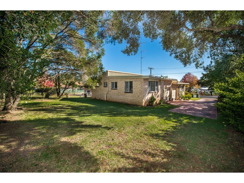 Wilsonton Heights QLD 4350