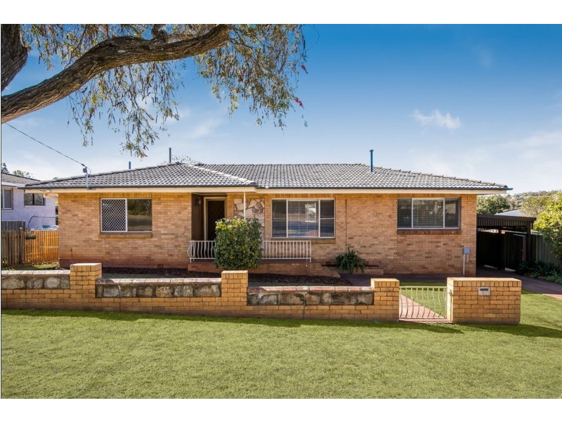 3 Boronia Street, Centenary Heights QLD 4350