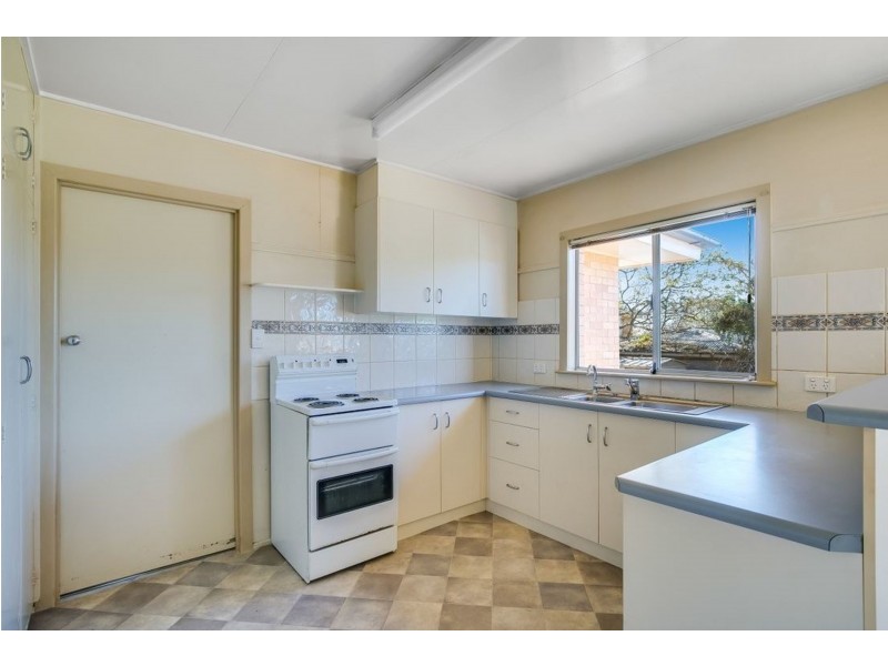 3 Boronia Street, Centenary Heights QLD 4350