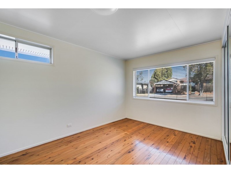 3 Boronia Street, Centenary Heights QLD 4350