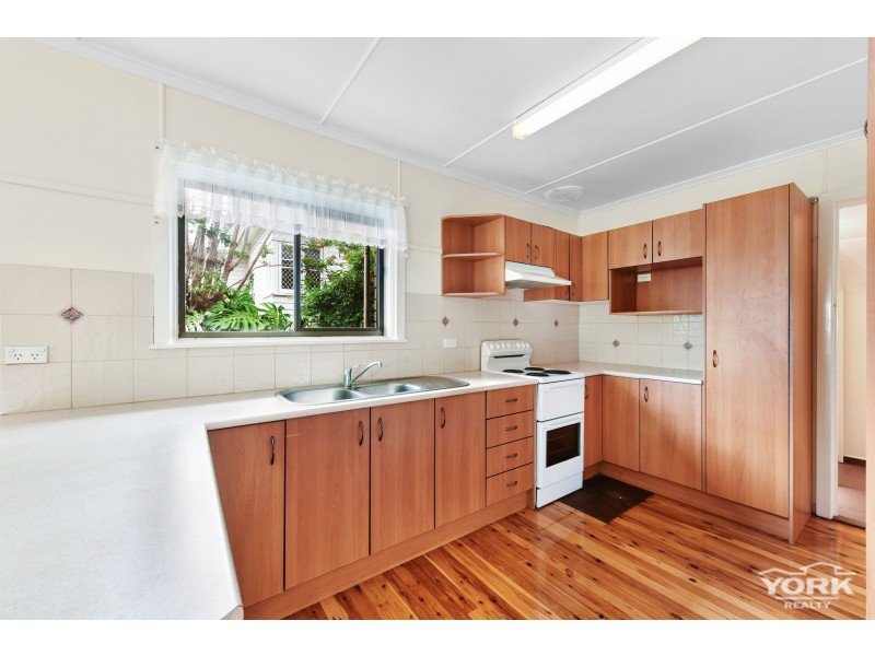 50 Mabel Street, Harlaxton QLD 4350