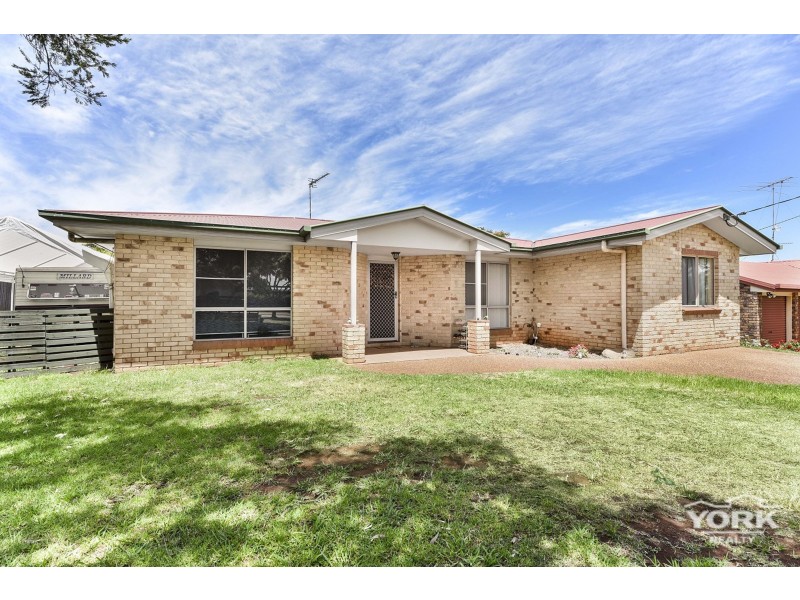 76 Wuth Street, Darling Heights QLD 4350