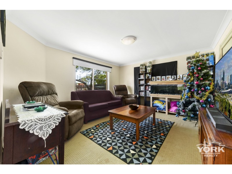 76 Wuth Street, Darling Heights QLD 4350