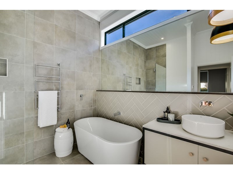 6 Shipley Street, East Toowoomba QLD 4350