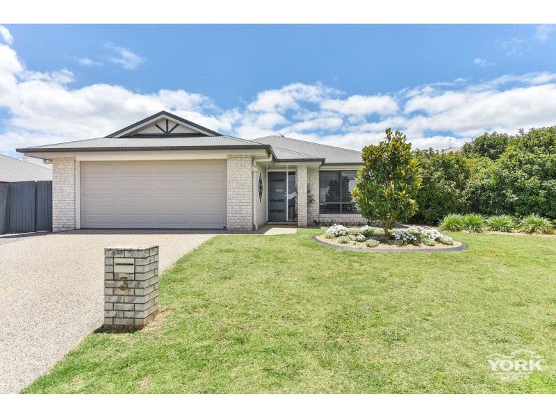 3 Gaudron Close, Wilsonton Heights QLD 4350
