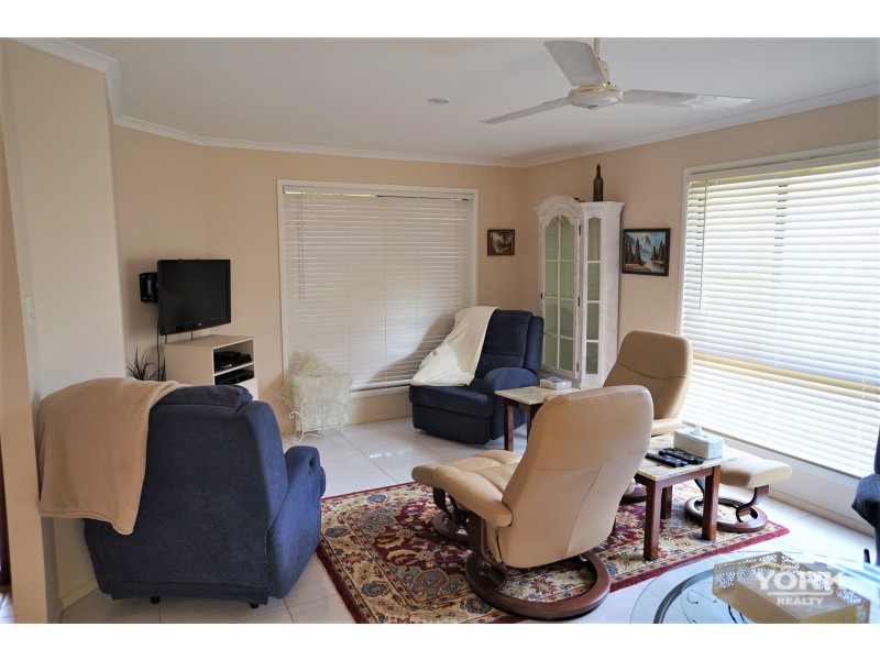 1 Goodman Court, Middle Ridge QLD 4350