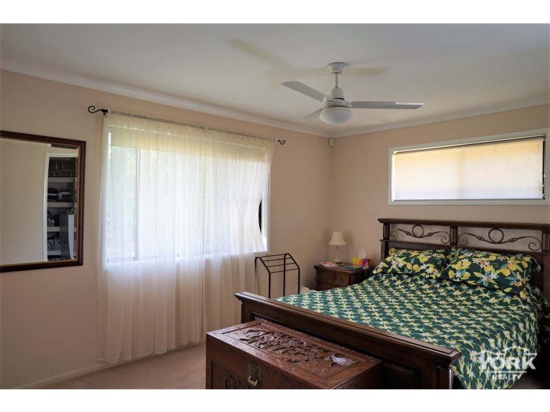 1 Goodman Court, Middle Ridge QLD 4350
