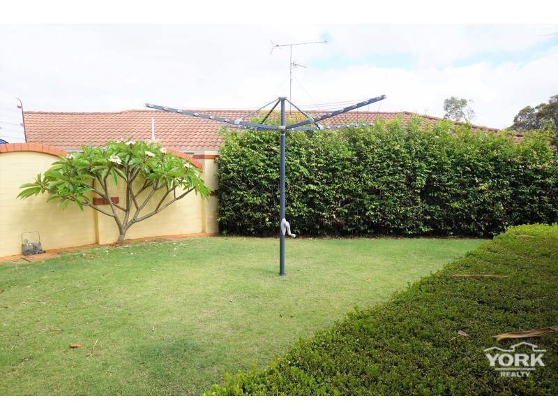 1 Goodman Court, Middle Ridge QLD 4350
