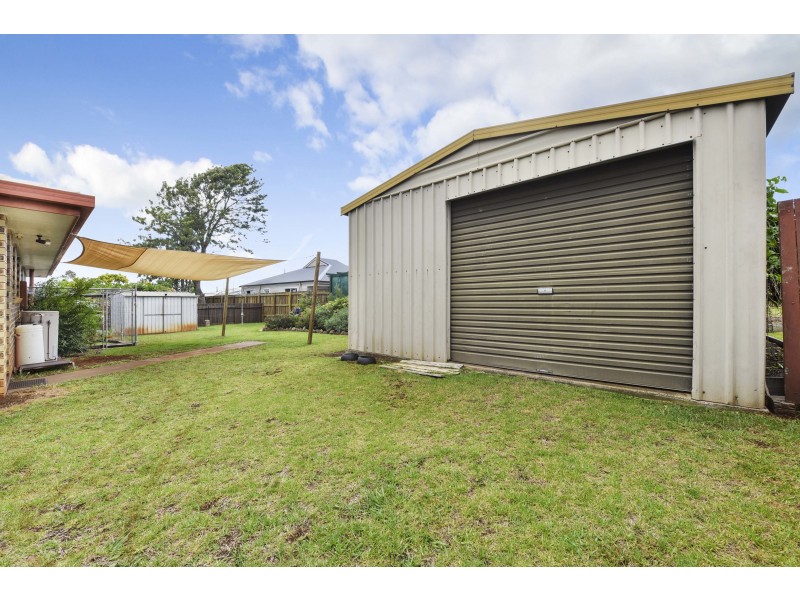 1a Challenor Street, Rockville QLD 4350