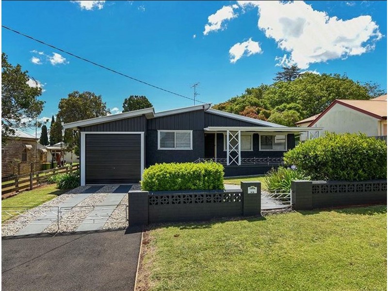 89 Mackenzie Street, East Toowoomba QLD 4350