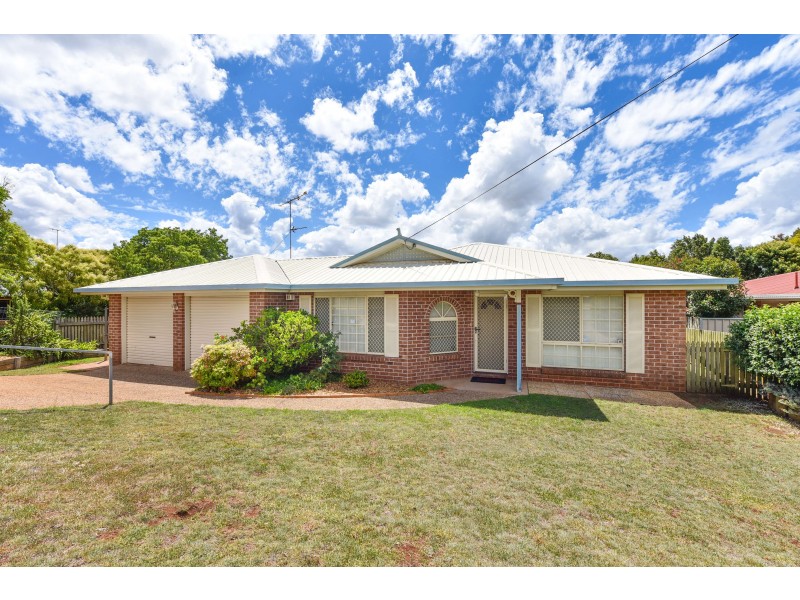 43 Platz Street, Darling Heights QLD 4350