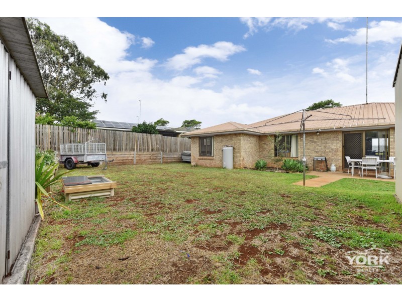 25 Redwood Street, Newtown QLD 4350