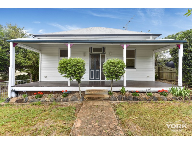 32 Brim Street, Newtown QLD 4350