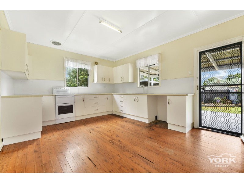 32 Brim Street, Newtown QLD 4350