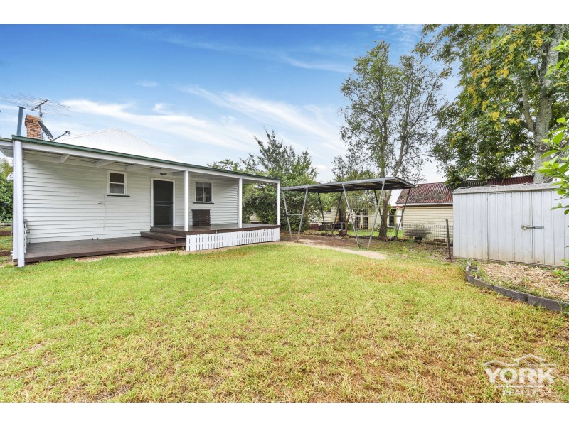 32 Brim Street, Newtown QLD 4350