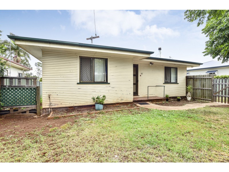 185b Jellicoe Street, Newtown QLD 4350